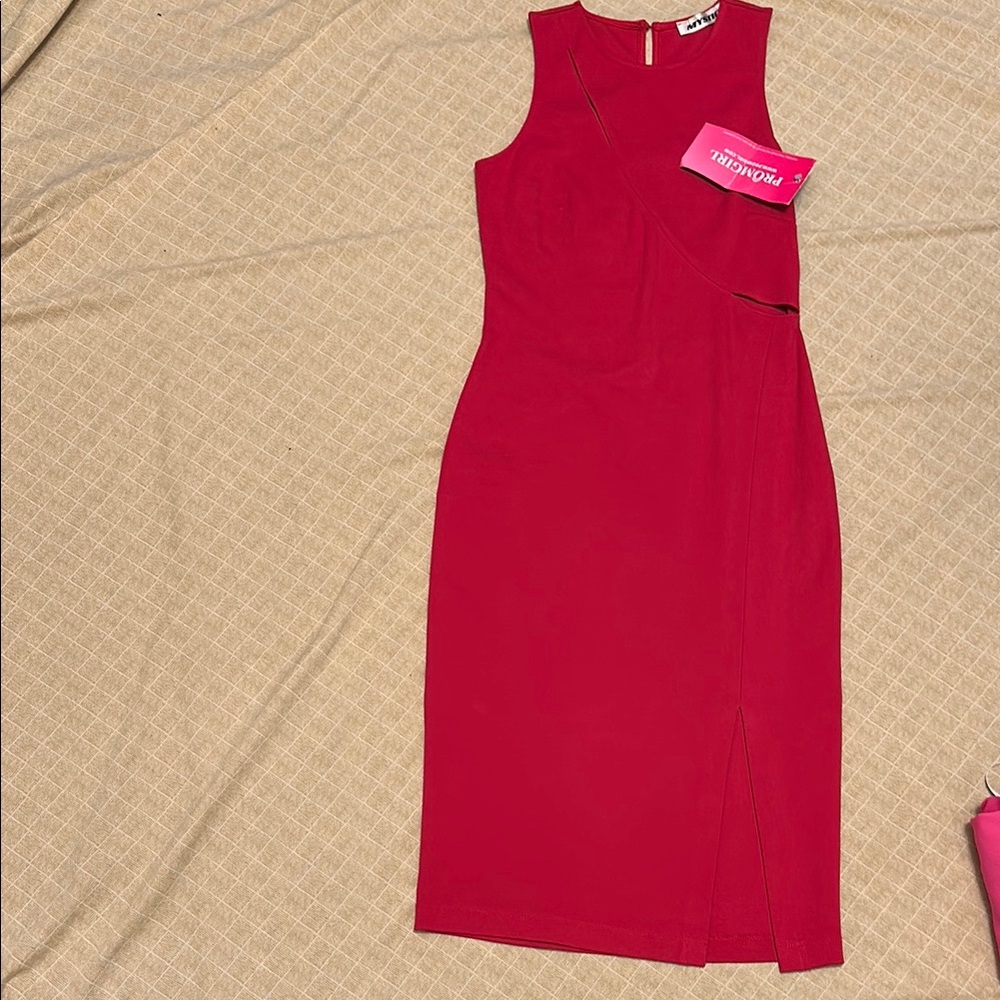 PromGirl Red Sheath Midi Dress Crew Neck Sleeveless